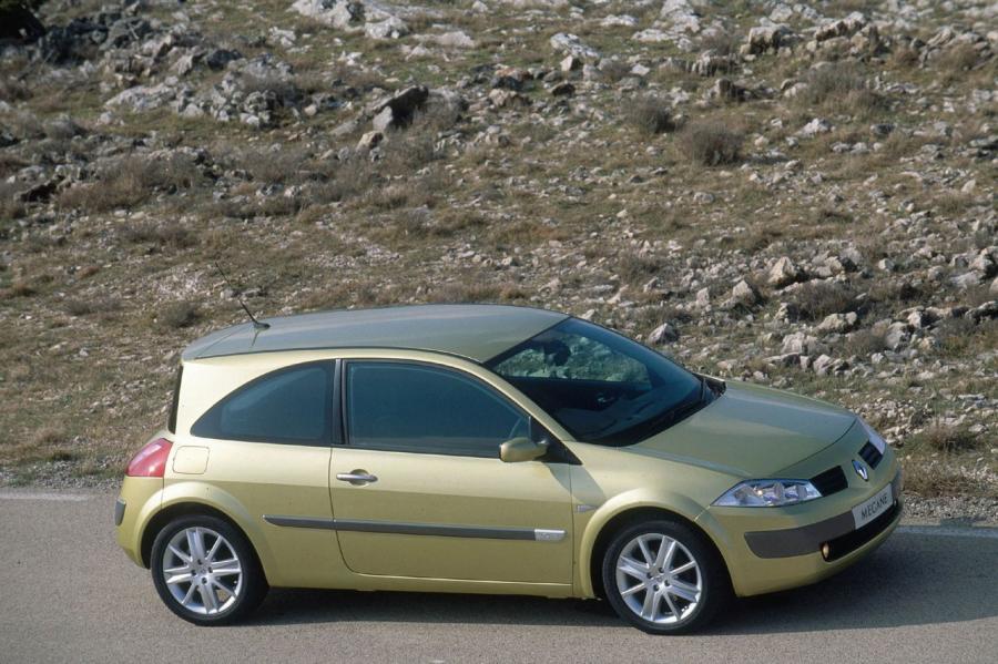  Renault Megane 2001 года  (фото 33 из 35)